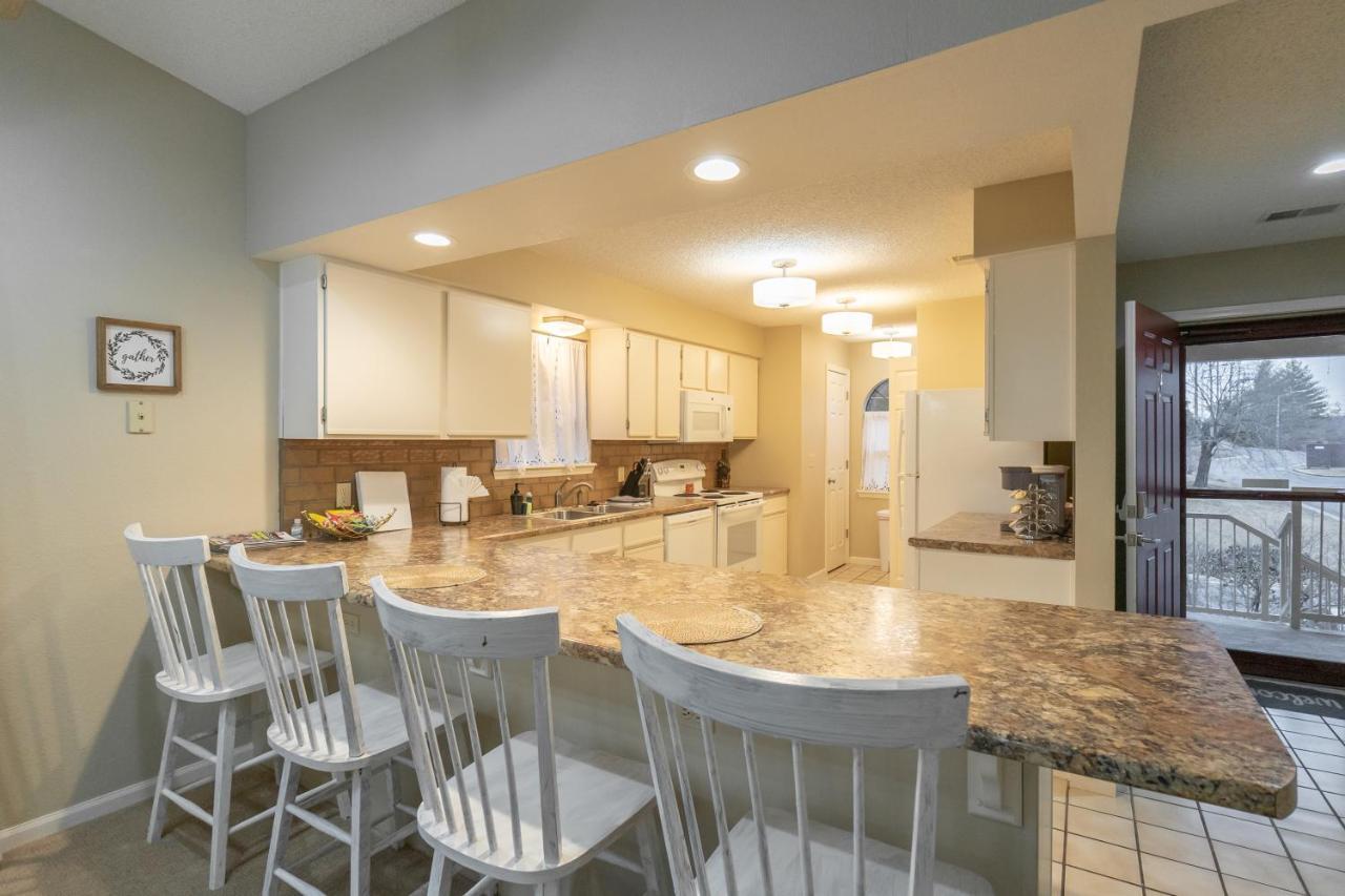 בראנסון 2Br Penthouse Condo - 2 Pools - Close To The Strip - Free Tickets Included - Fhc-24 מראה חיצוני תמונה