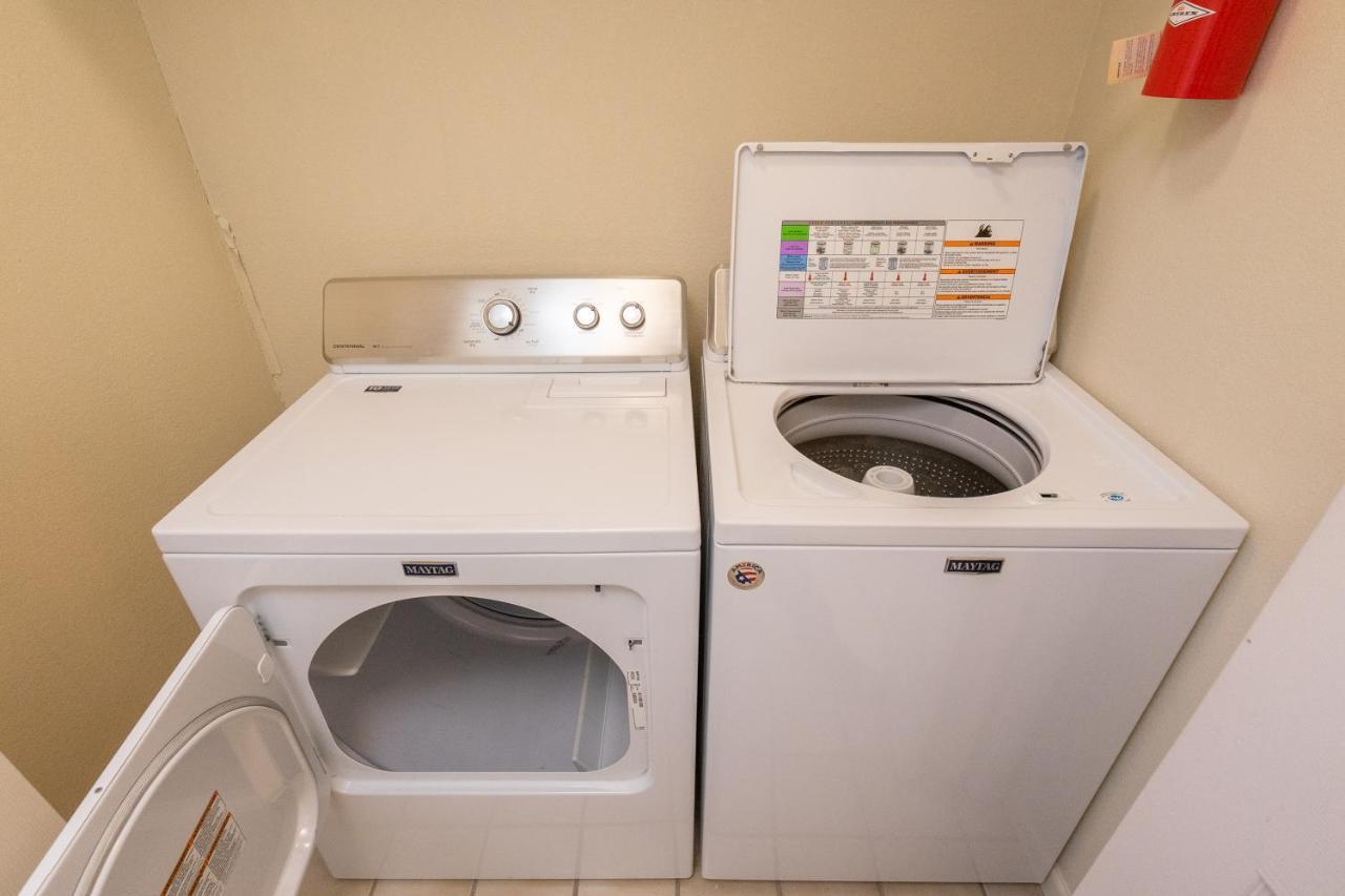 בראנסון 2Br Penthouse Condo - 2 Pools - Close To The Strip - Free Tickets Included - Fhc-24 מראה חיצוני תמונה